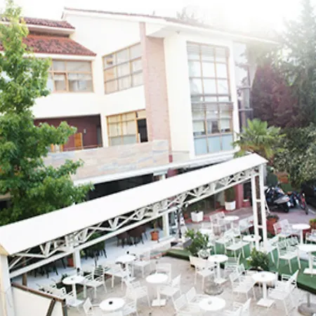 Ξενοδοχείο Bermon