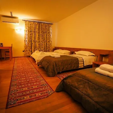 Bermon Hotel