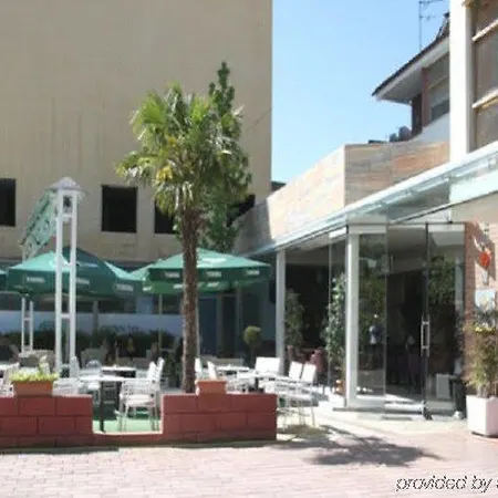 Bermon Hotel